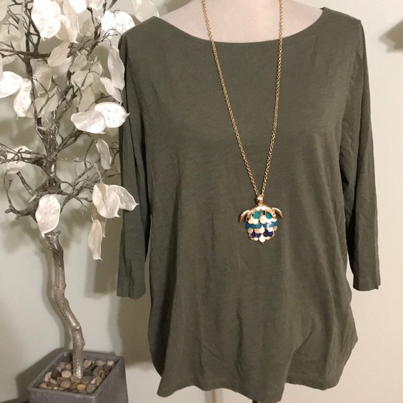 LOFT Tops - LOFT SHIRT